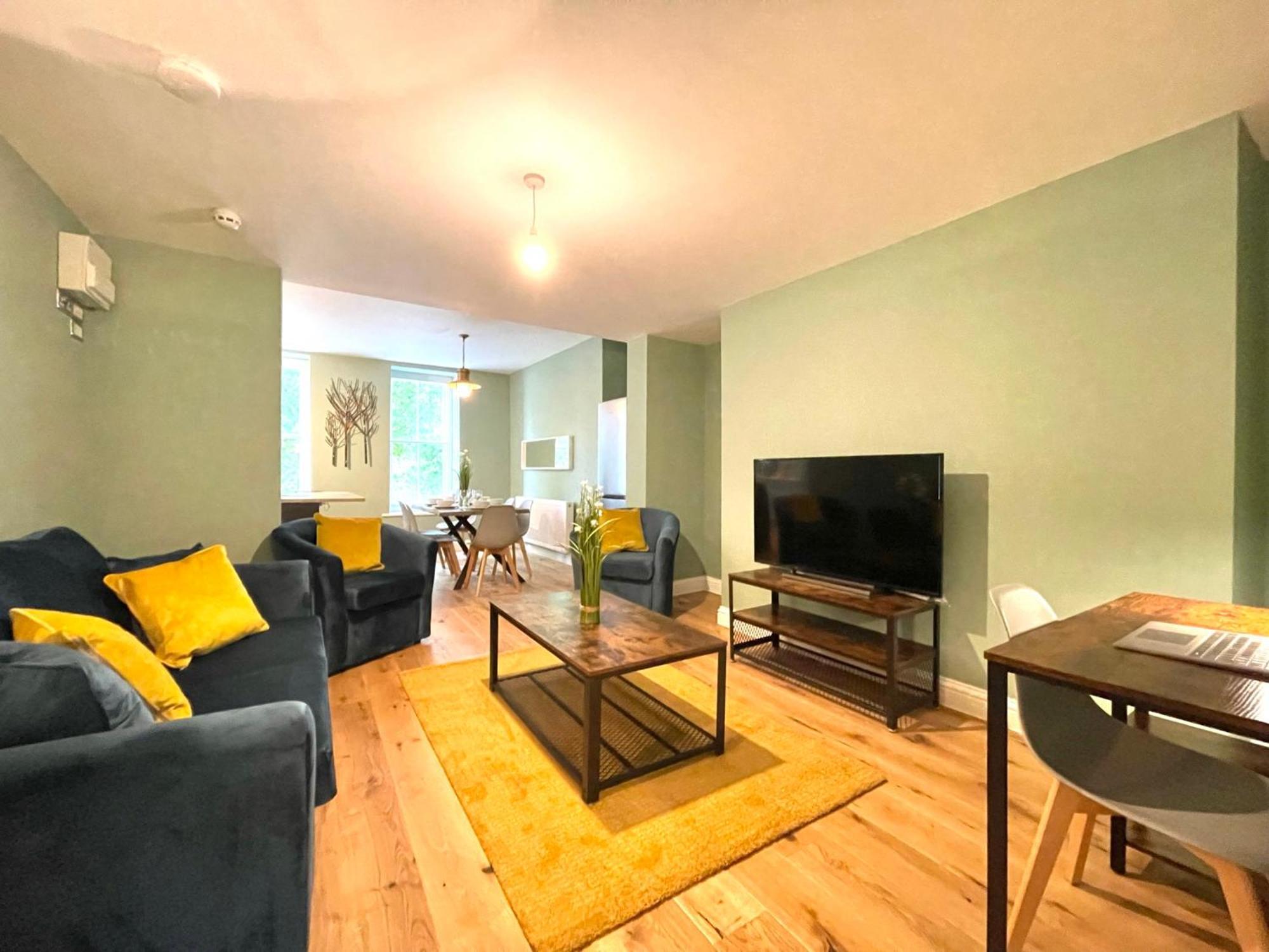 2 Bedroom Apartments Stopoverz Bristol Zewnętrze zdjęcie